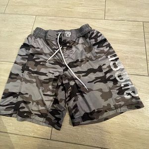 Camo CrossFit 2pood shorts